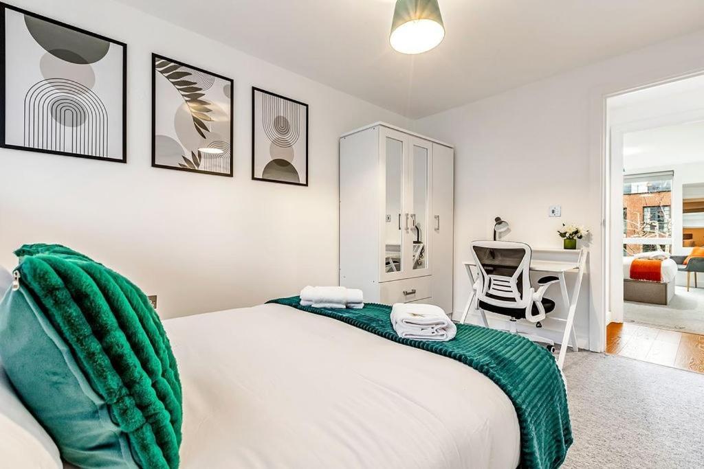 Appartement Stylish With Free Parking And Canal Views Londen